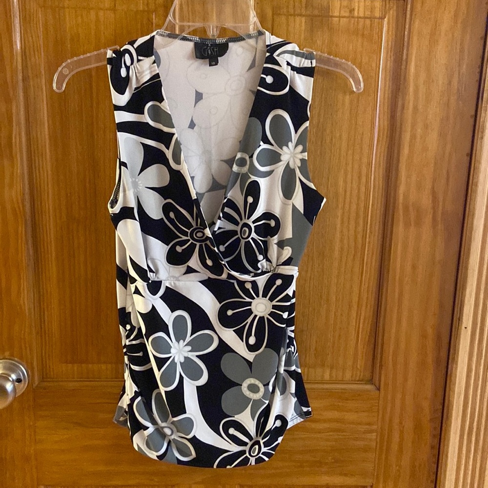 Gish tank top sleeve blouse